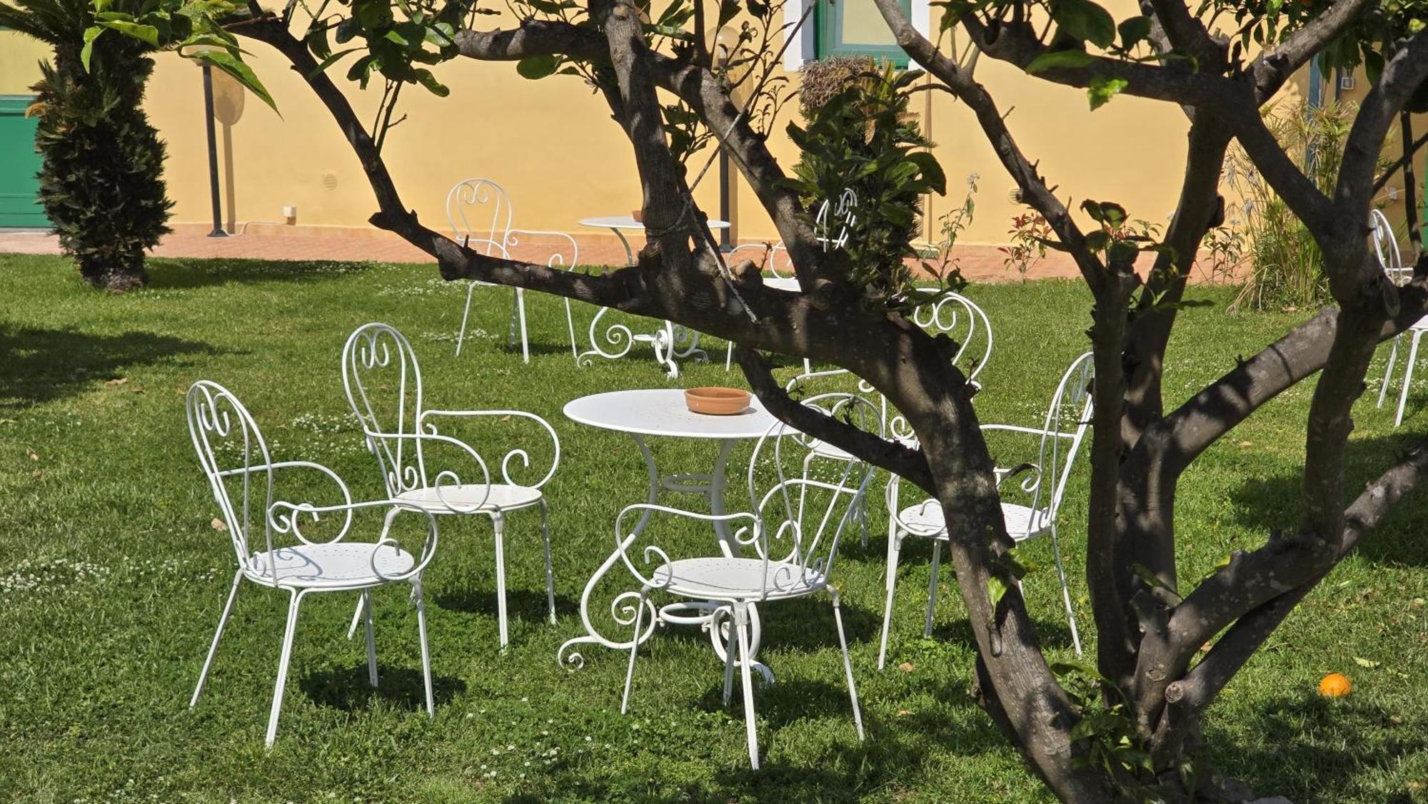 Hotel Savoia Procida Luaran gambar